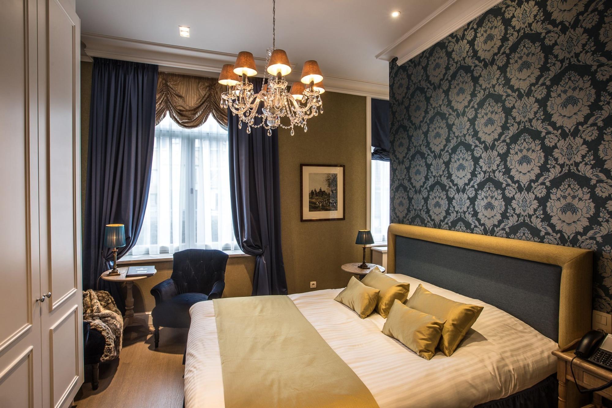 Luxury Boutique De Castillion