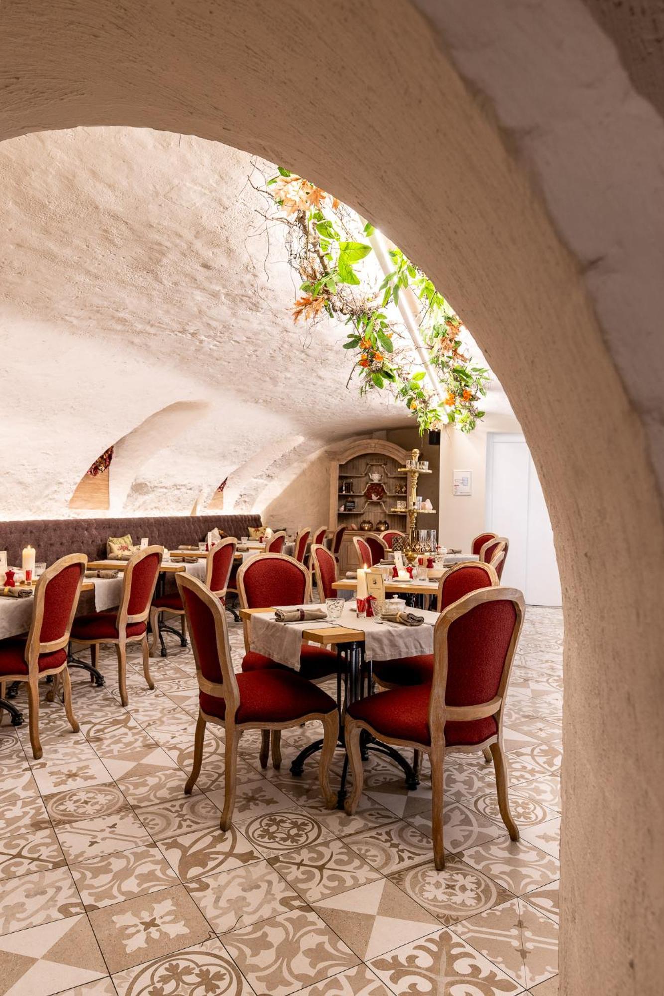 Hotel Boutique De Castillion 4*